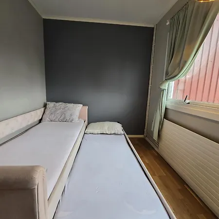 Easy To Came To Spektrum Short Distance To The Town And The Forest Apartment *